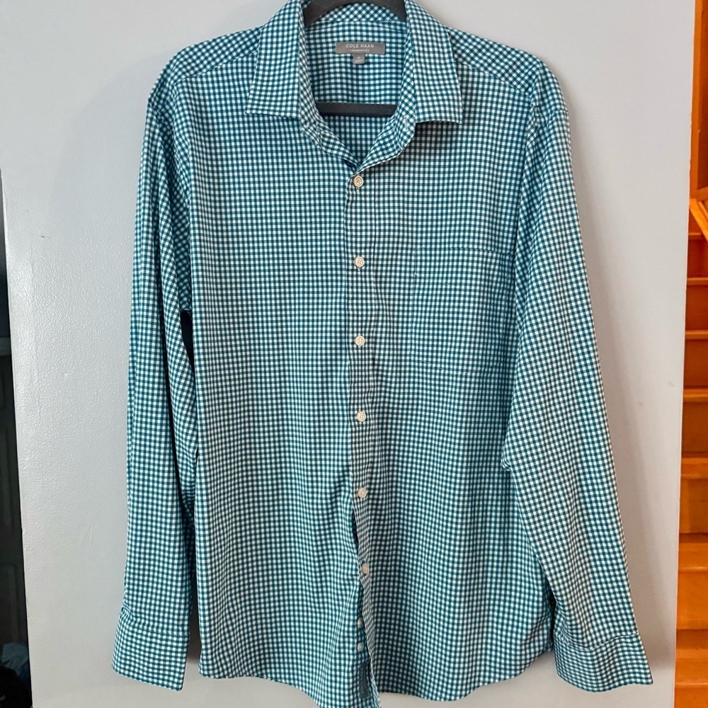 😸Men”s Cole Haan Blue-Green Gingham Casual Wrinkle-Free Shirt